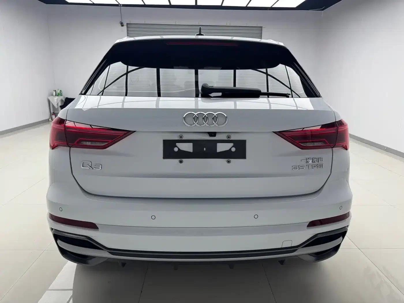 Audi Q3 2022 35 TFSI Progressive Dynamic — миниатюра 4