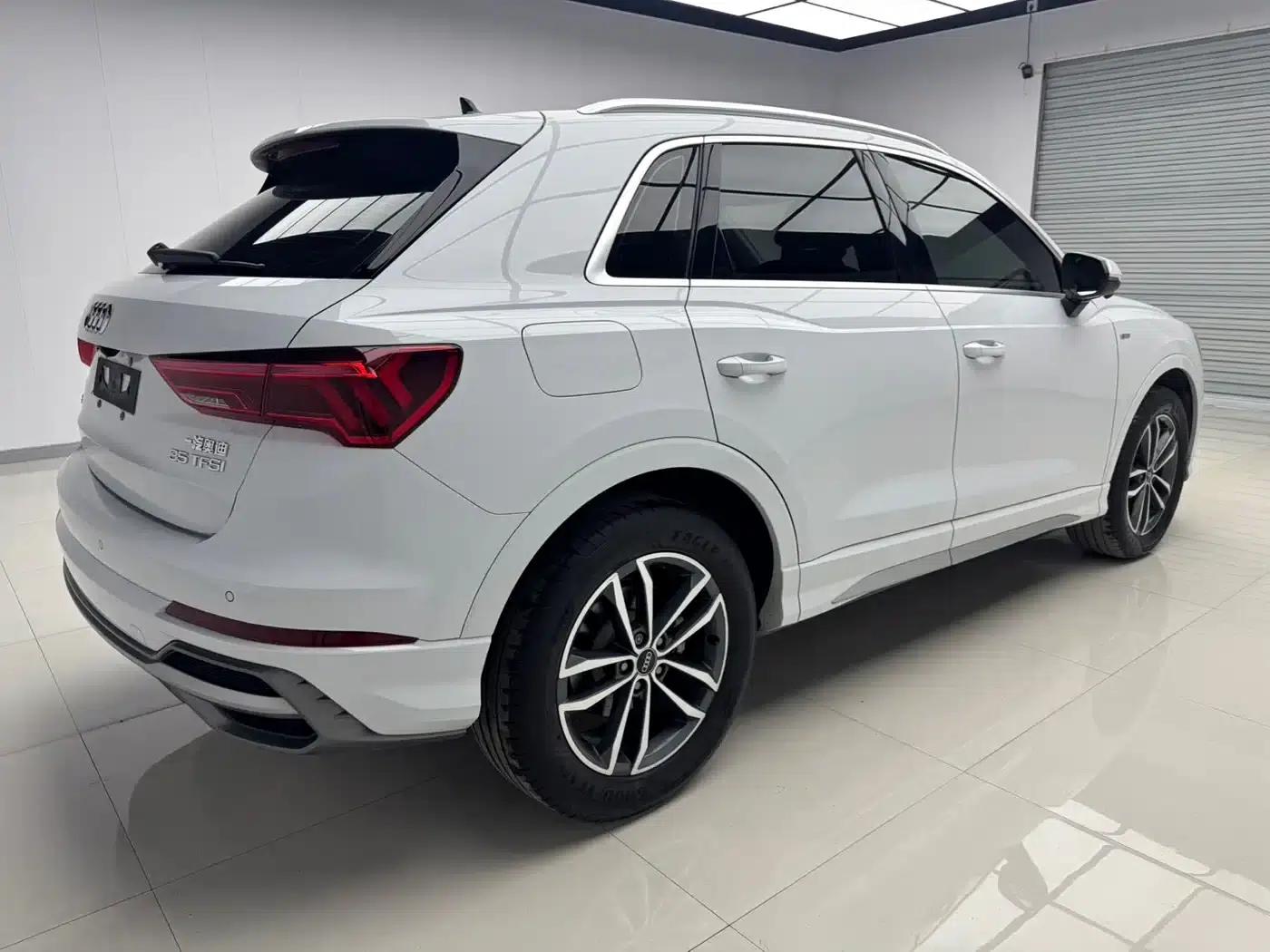 Audi Q3 2022 35 TFSI Progressive Dynamic — миниатюра 5