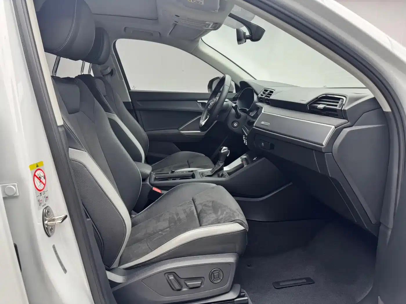 Audi Q3 2022 35 TFSI Progressive Dynamic — миниатюра 9