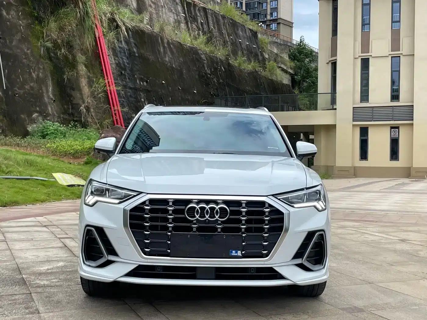 Audi Q3 2023 35 TFSI Fashion Dynamic (1.4T) — миниатюра 2