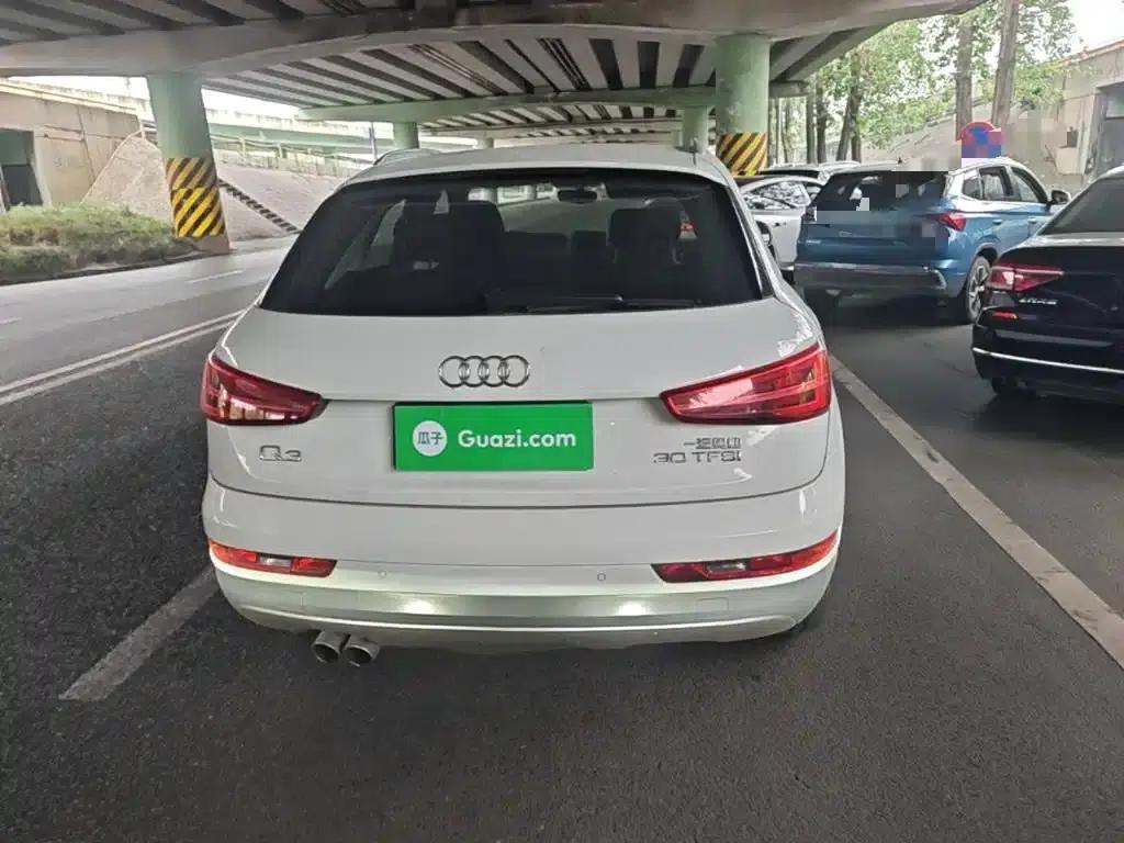 Audi Q3 2018 30th Anniversary Edition 30 TFSI Fashion Model — миниатюра 6