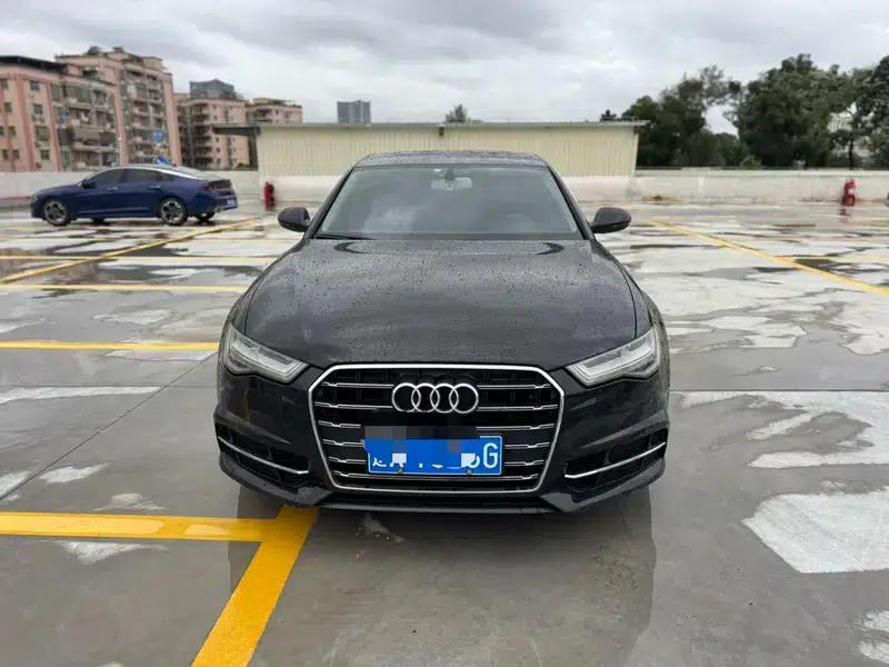 Audi A6L 2018 30th Anniversary Edition 35 TFSI Fashion Model — миниатюра 2