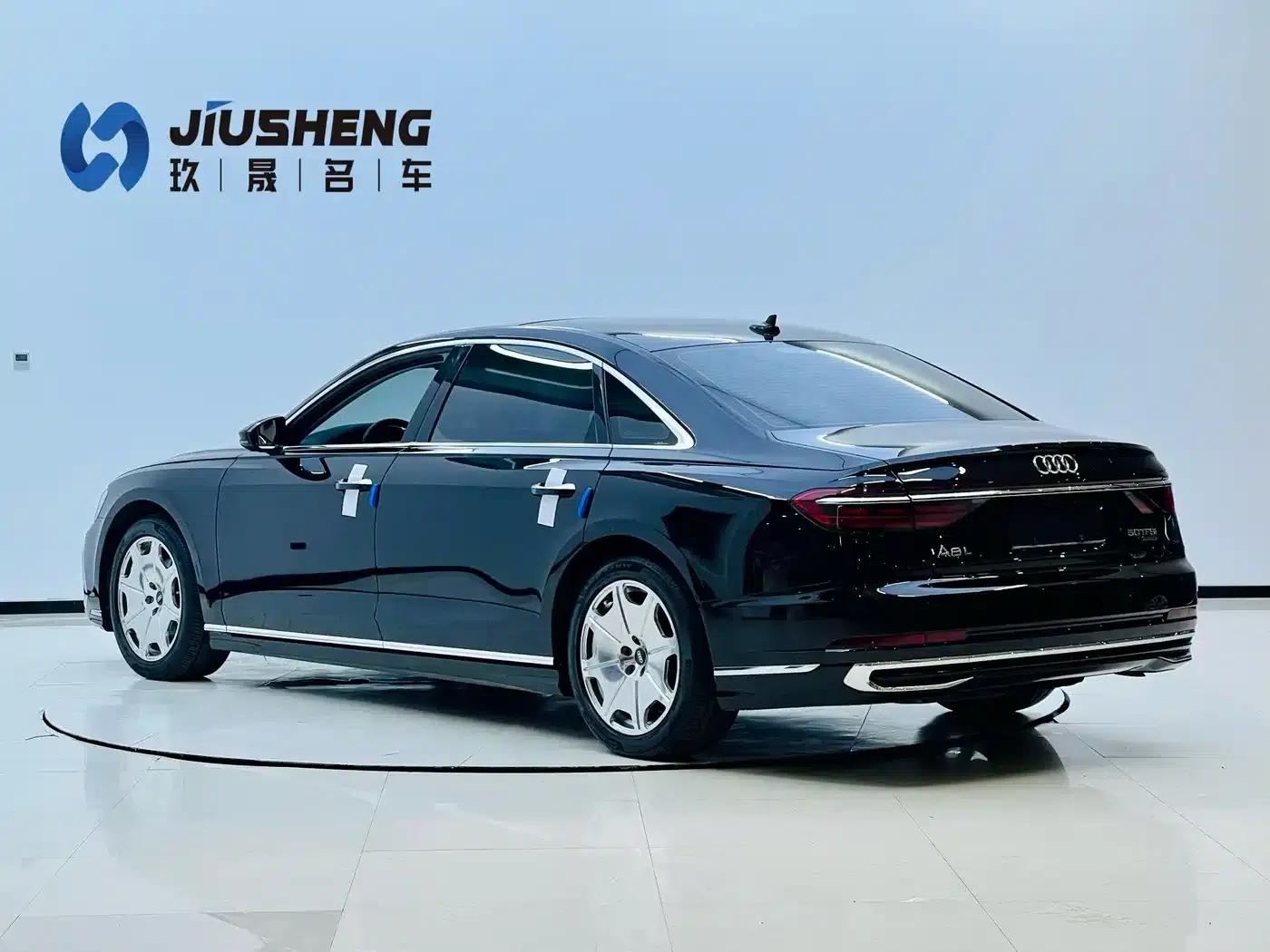 2023 Audi A8 A8L 45 TFSI quattro Luxury — миниатюра 4