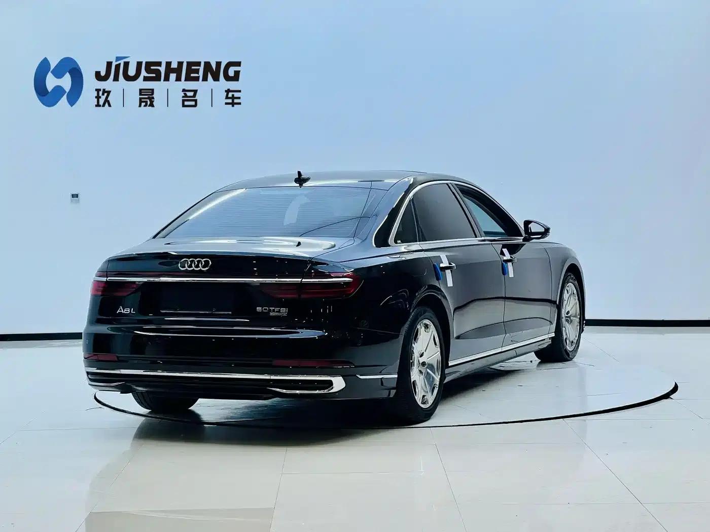 2023 Audi A8 A8L 45 TFSI quattro Luxury — миниатюра 6