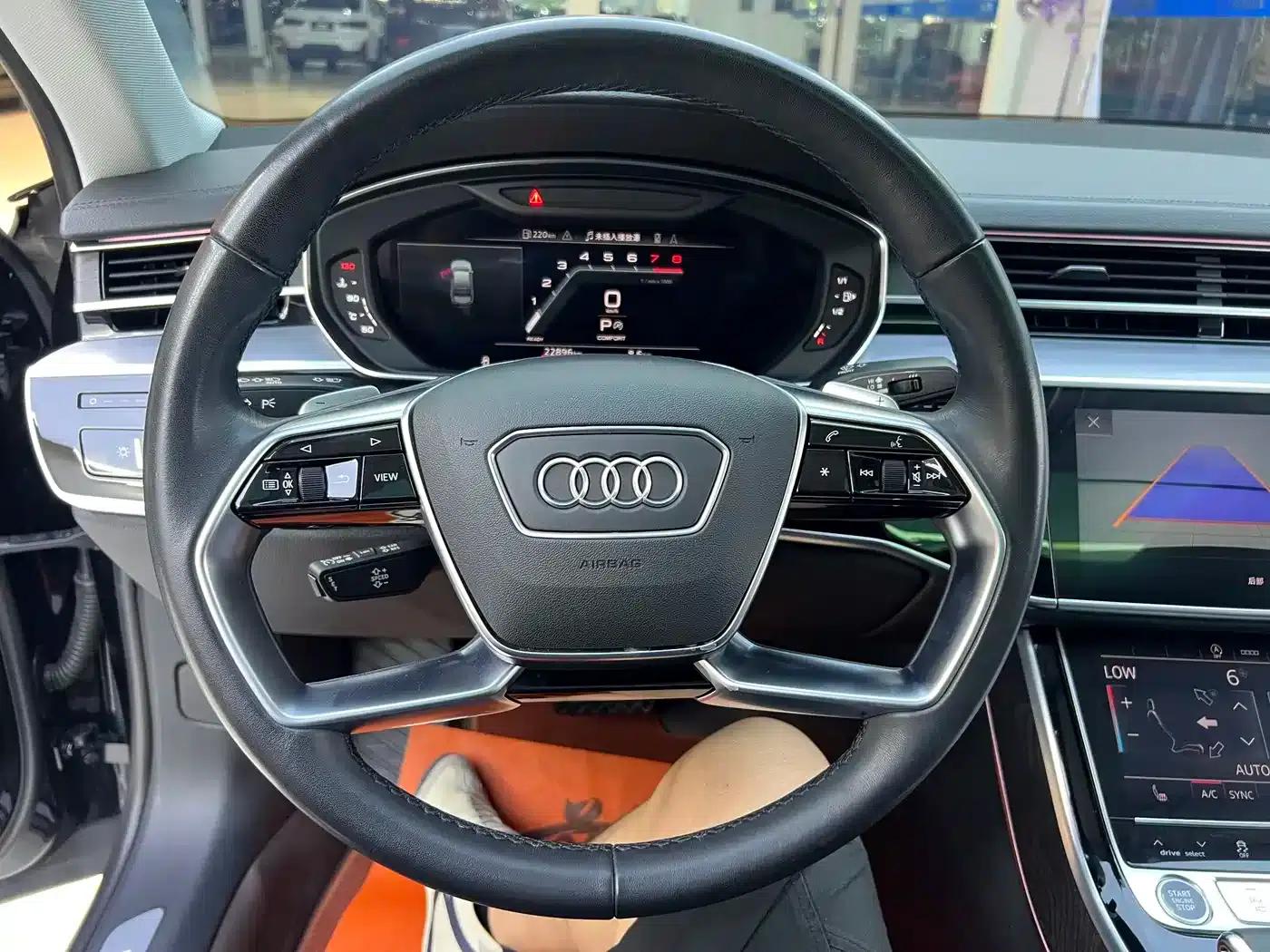 2023 Audi A8 A8L 45 TFSI quattro Luxury — миниатюра 8
