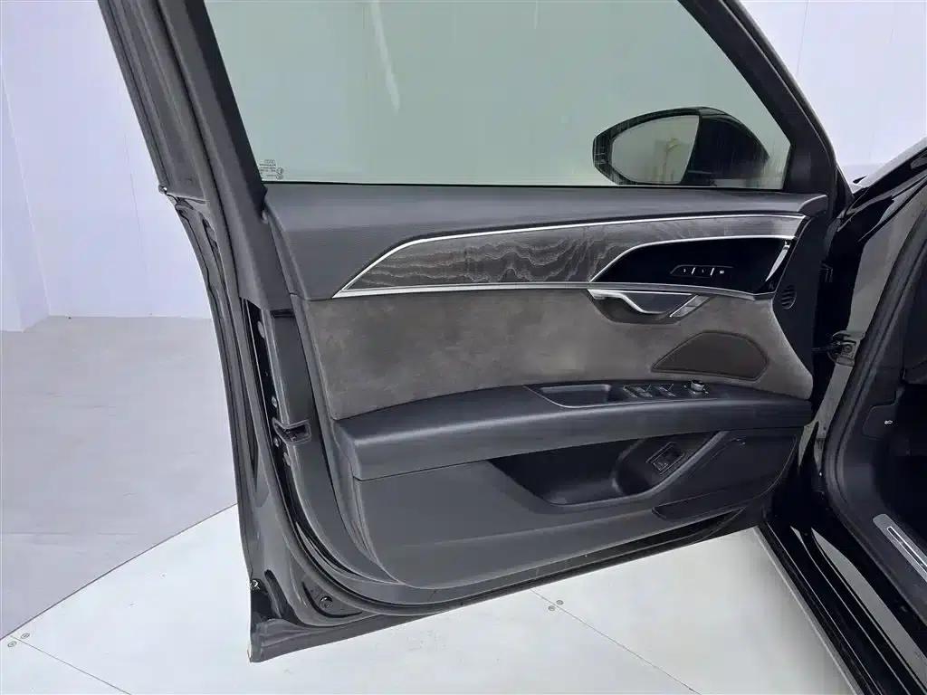 Audi A8 2019 Facelift Plus A8L 50 TFSI quattro Comfort — миниатюра 18