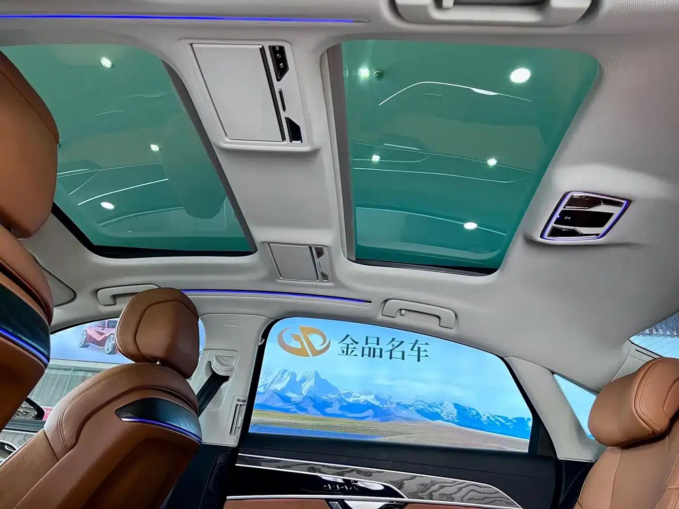 2024 Audi A8 A8L 50 TFSI quattro Premium Edition — миниатюра 11