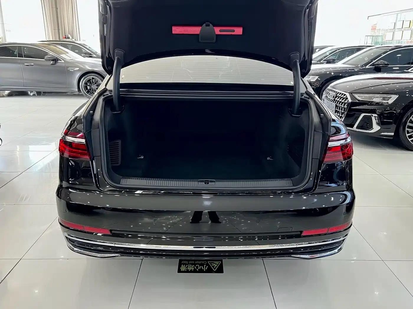 2024 Audi A8 A8L 50 TFSI quattro Premium Edition — миниатюра 24