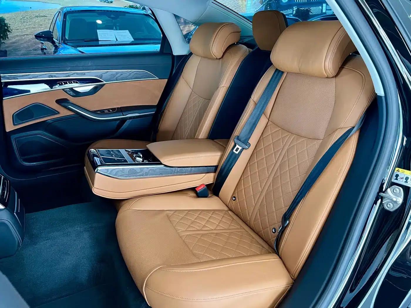2024 Audi A8 A8L 50 TFSI quattro Premium Edition — миниатюра 10