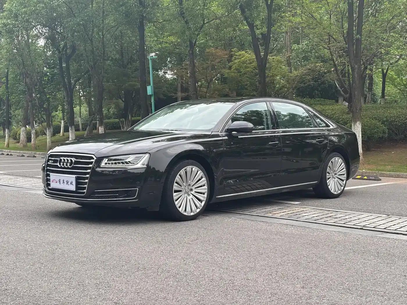 2013 Audi A8 A8L 30 FSI Comfort — миниатюра 1