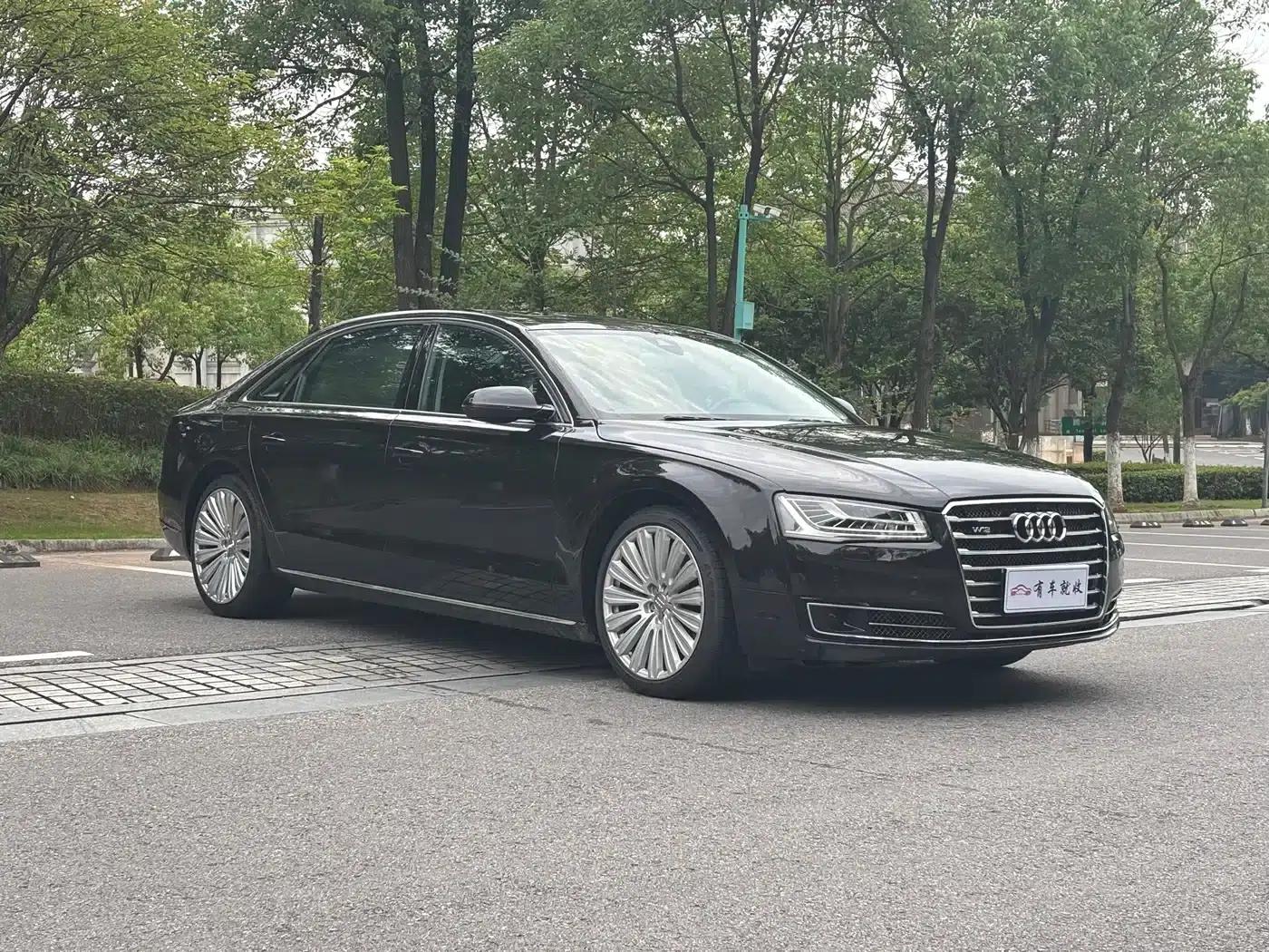 2013 Audi A8 A8L 30 FSI Comfort — миниатюра 3