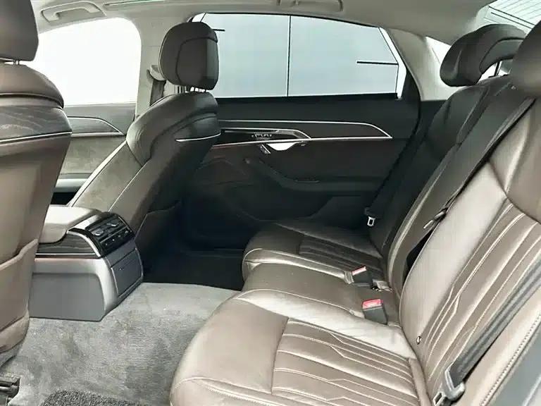 2019 Audi A8 A8L 50 TFSI quattro Comfort — миниатюра 14