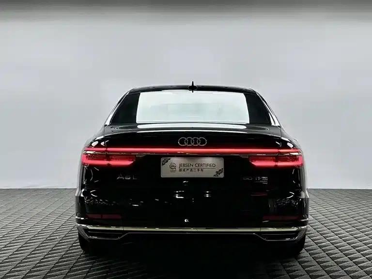 2019 Audi A8 A8L 50 TFSI quattro Comfort — миниатюра 5