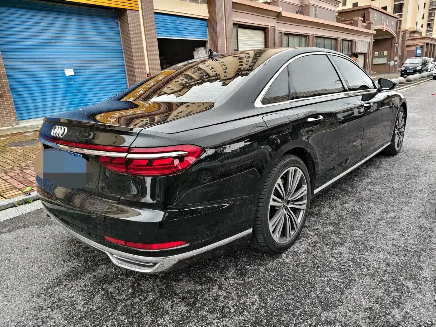 Audi A8 2022 A8L 55 TFSI quattro Premium Edition — миниатюра 3