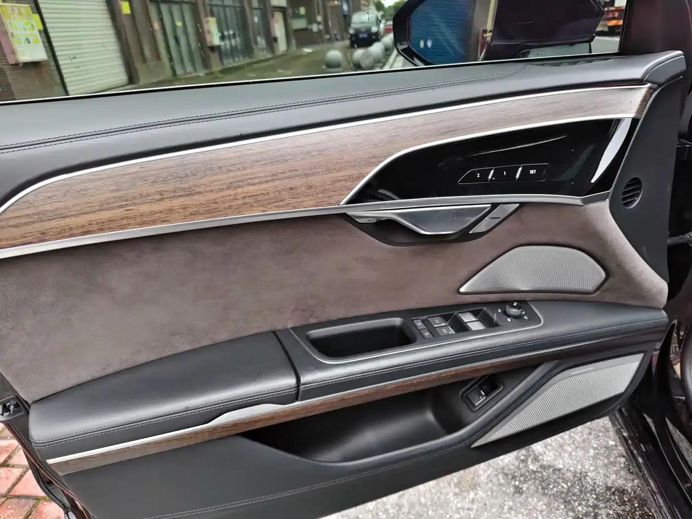 Audi A8 2022 A8L 55 TFSI quattro Premium Edition — миниатюра 8