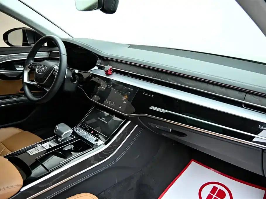 2024 Audi A8 A8L 50 TFSI quattro Premium Edition — миниатюра 7
