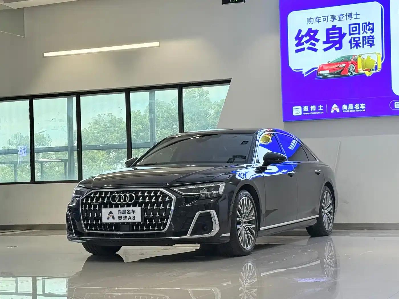 2023 Audi A8 A8L 50 TFSI quattro Premium — миниатюра 1