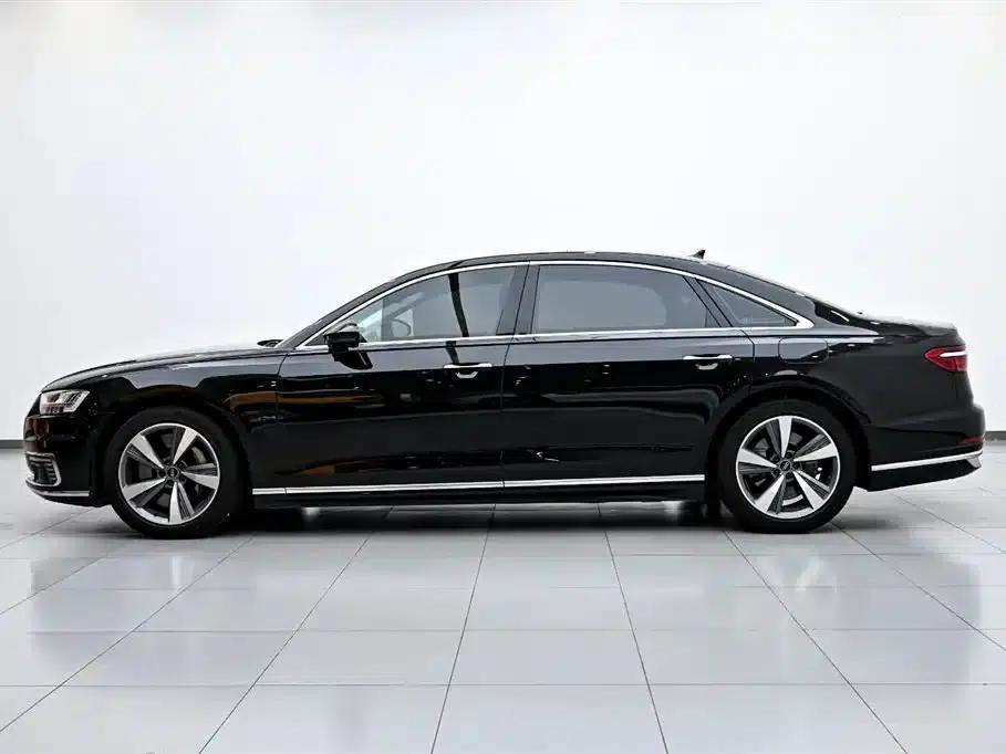 Audi A8 PHEV 2022 A8L 60 TFSIe quattro Collector's Edition — миниатюра 5