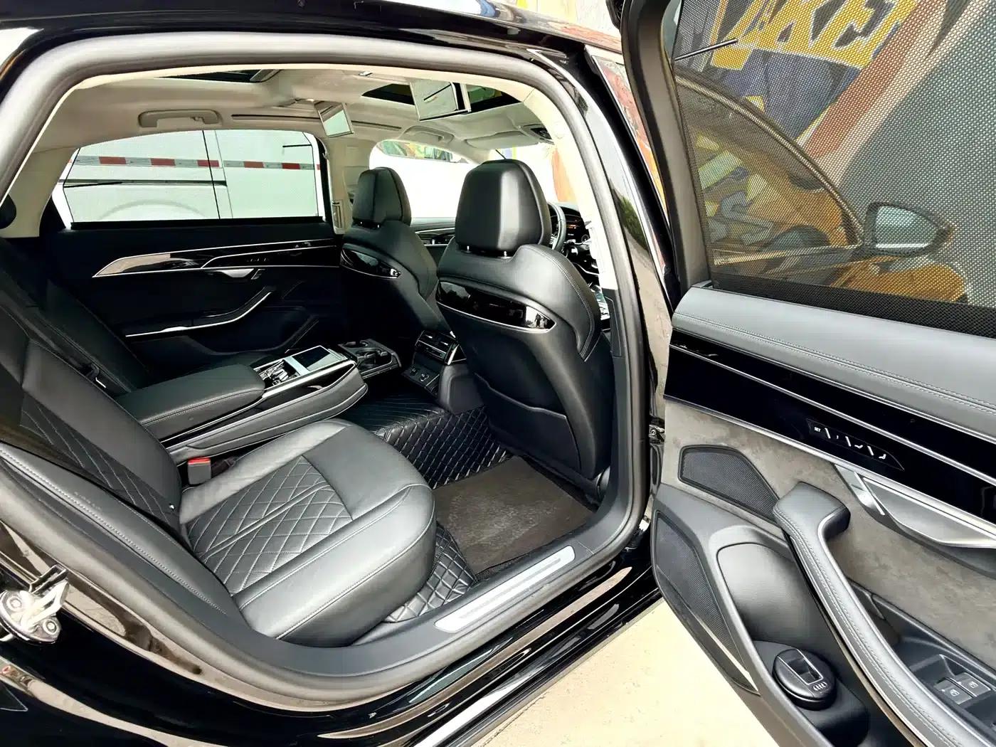 Audi A8 PHEV 2022 A8L 60 TFSIe quattro Collector's Edition — миниатюра 6