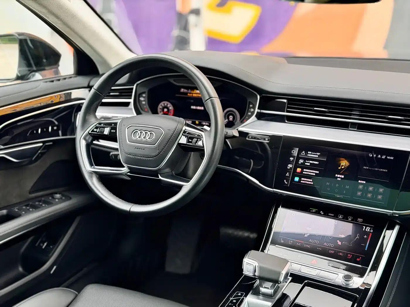 Audi A8 PHEV 2022 A8L 60 TFSIe quattro Collector's Edition — миниатюра 8