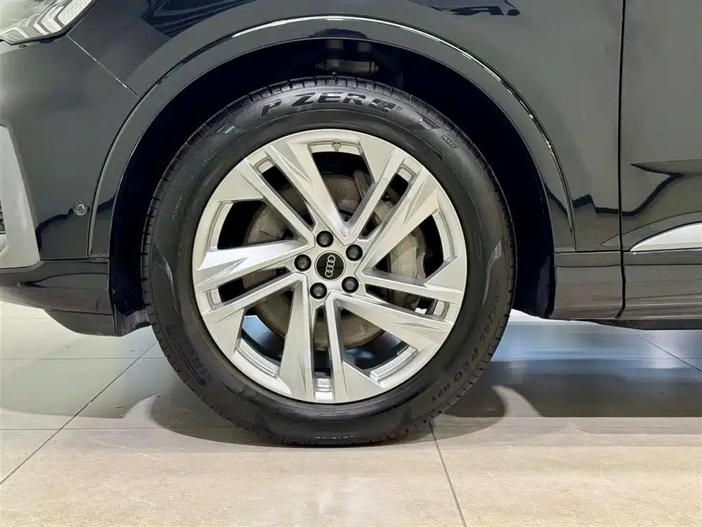 Audi Q7 2023 45 TFSI quattro S line Sport — миниатюра 10