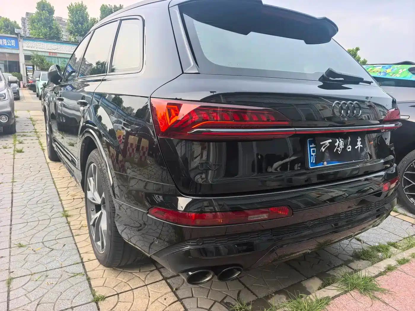 Audi Q7 2023 55 TFSI quattro S line Sport — миниатюра 12