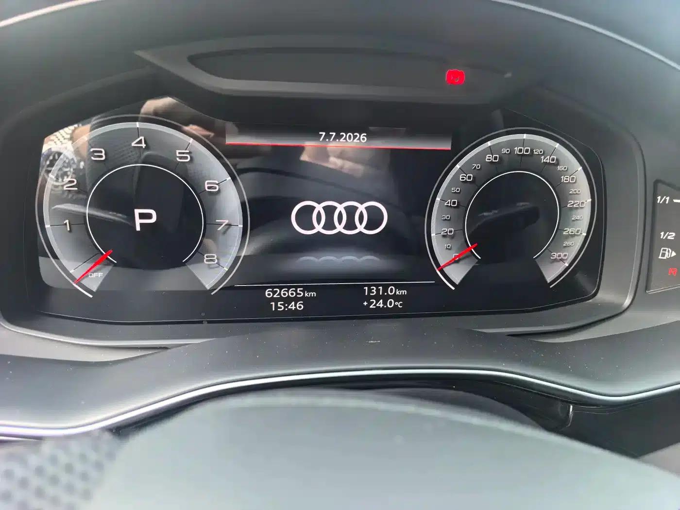 Audi Q7 2023 55 TFSI quattro S line Sport — миниатюра 4