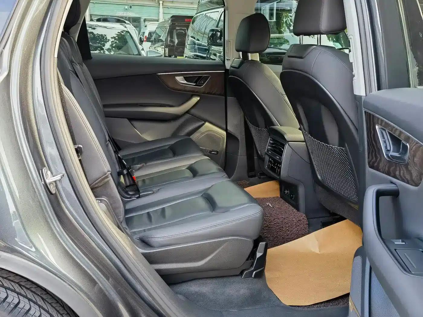 Audi Q7 2020 55 TFSI quattro S line Sport — миниатюра 12