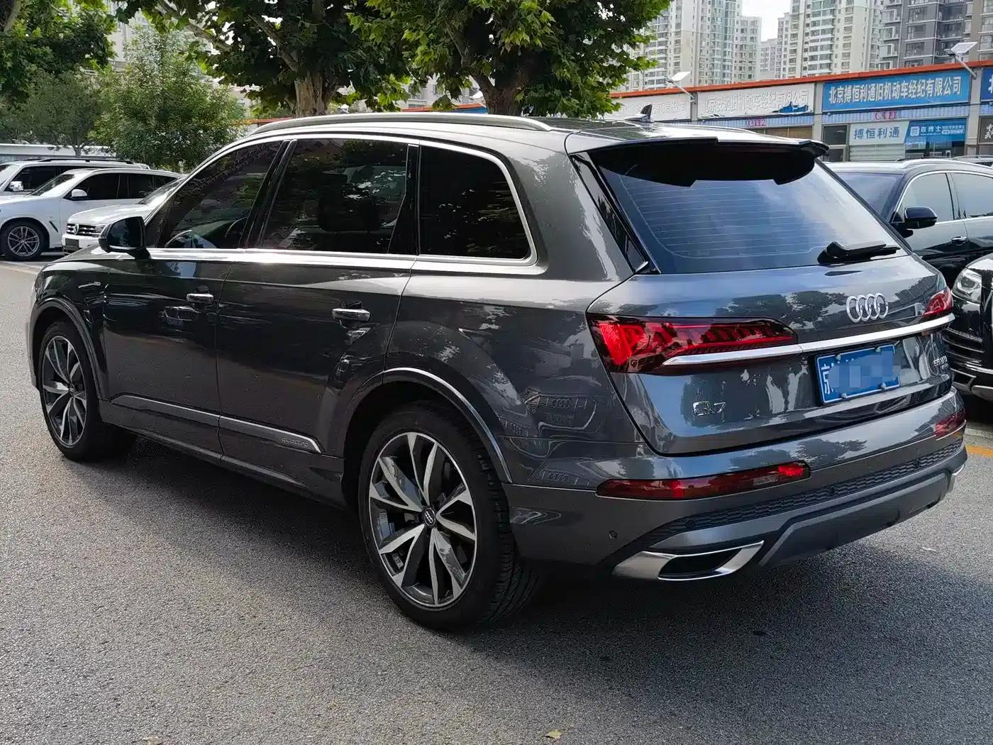 Audi Q7 2020 55 TFSI quattro S line Sport — миниатюра 14