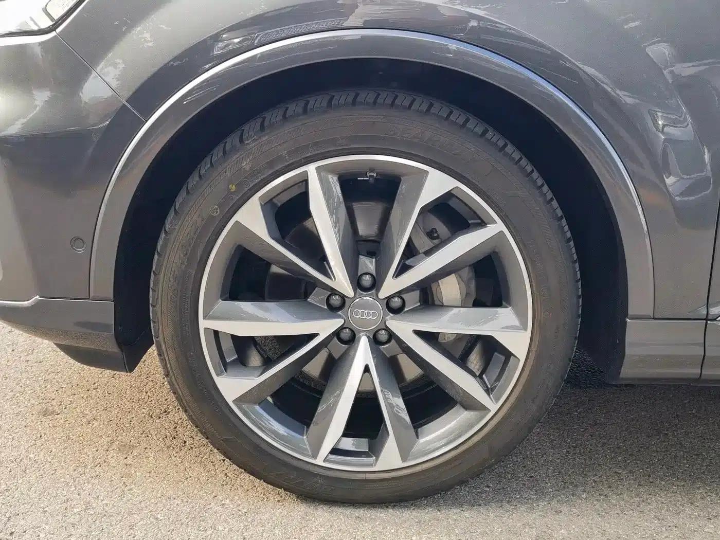 Audi Q7 2020 55 TFSI quattro S line Sport — миниатюра 20
