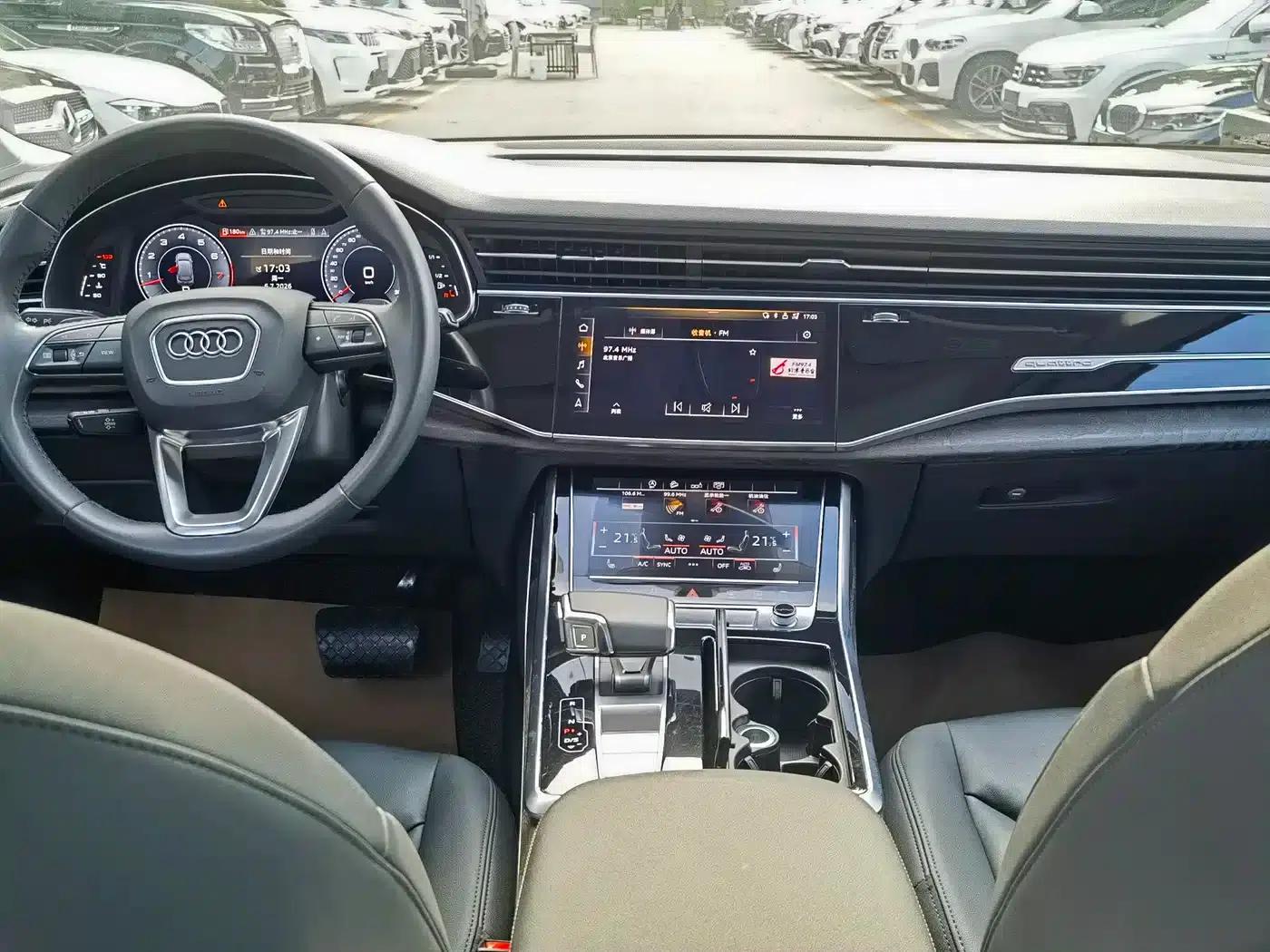 Audi Q7 2020 55 TFSI quattro S line Sport — миниатюра 7