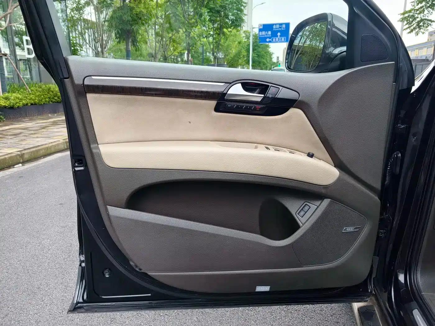 Audi Q7 2007 4.2 FSI quattro Luxury — миниатюра 14