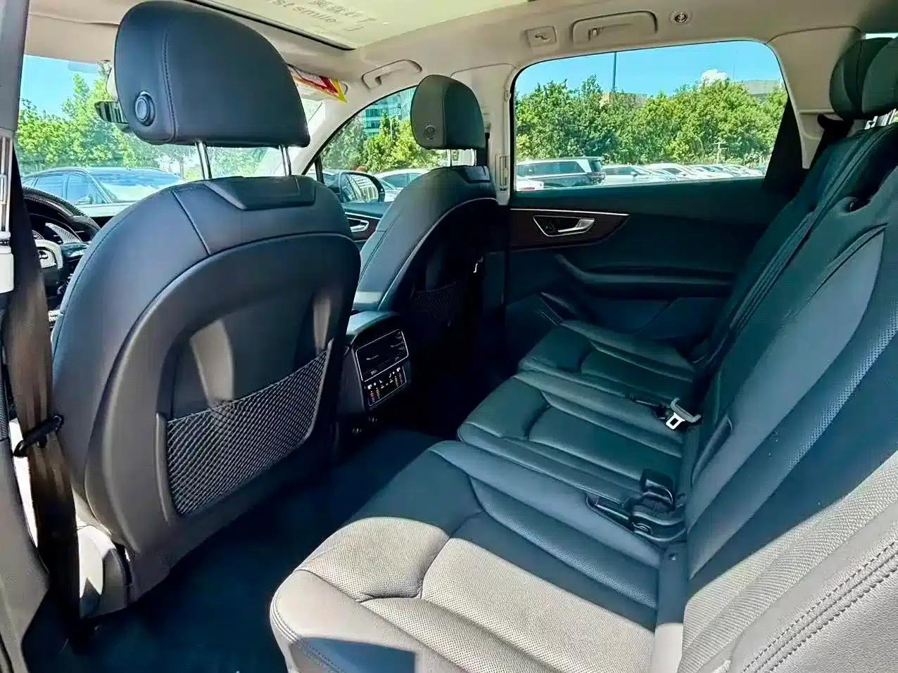 Audi Q7 2022 55 TFSI quattro S line Sport — миниатюра 12