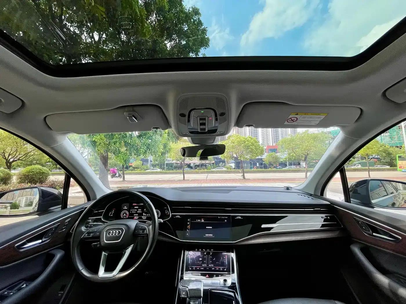 Audi Q7 2021 55 TFSI quattro S line Sport — миниатюра 11
