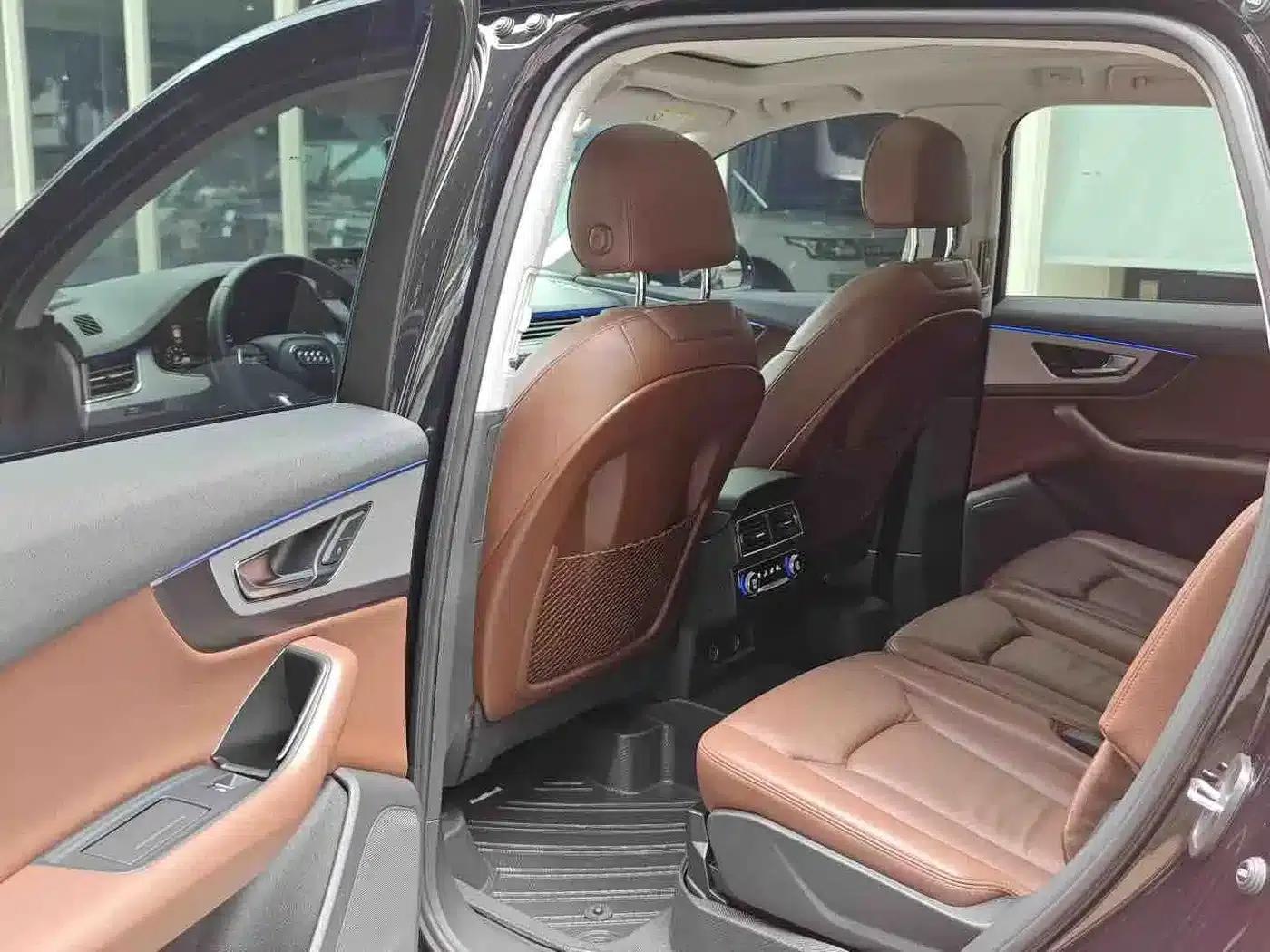 Audi Q7 2019 55 TFSI Technology Edition — миниатюра 6
