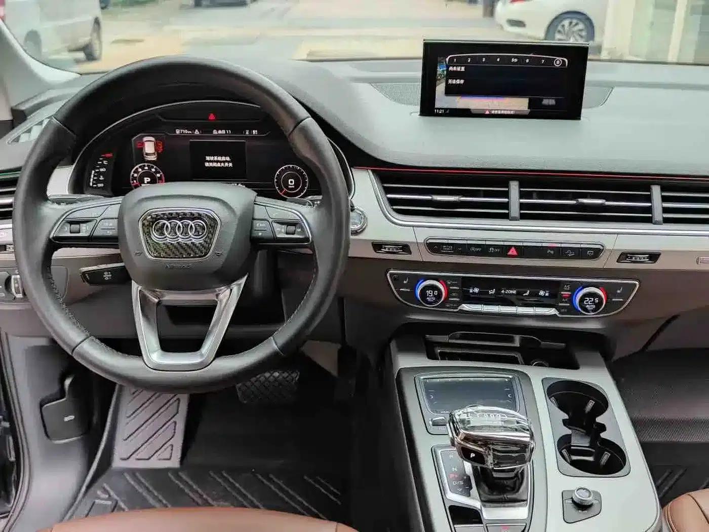 Audi Q7 2019 55 TFSI Technology Edition — миниатюра 7