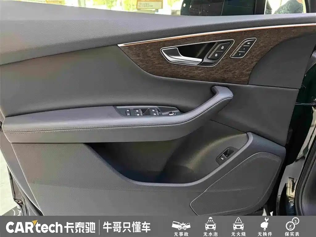 Audi Q7 2023 45 TFSI quattro S line Sport — миниатюра 14