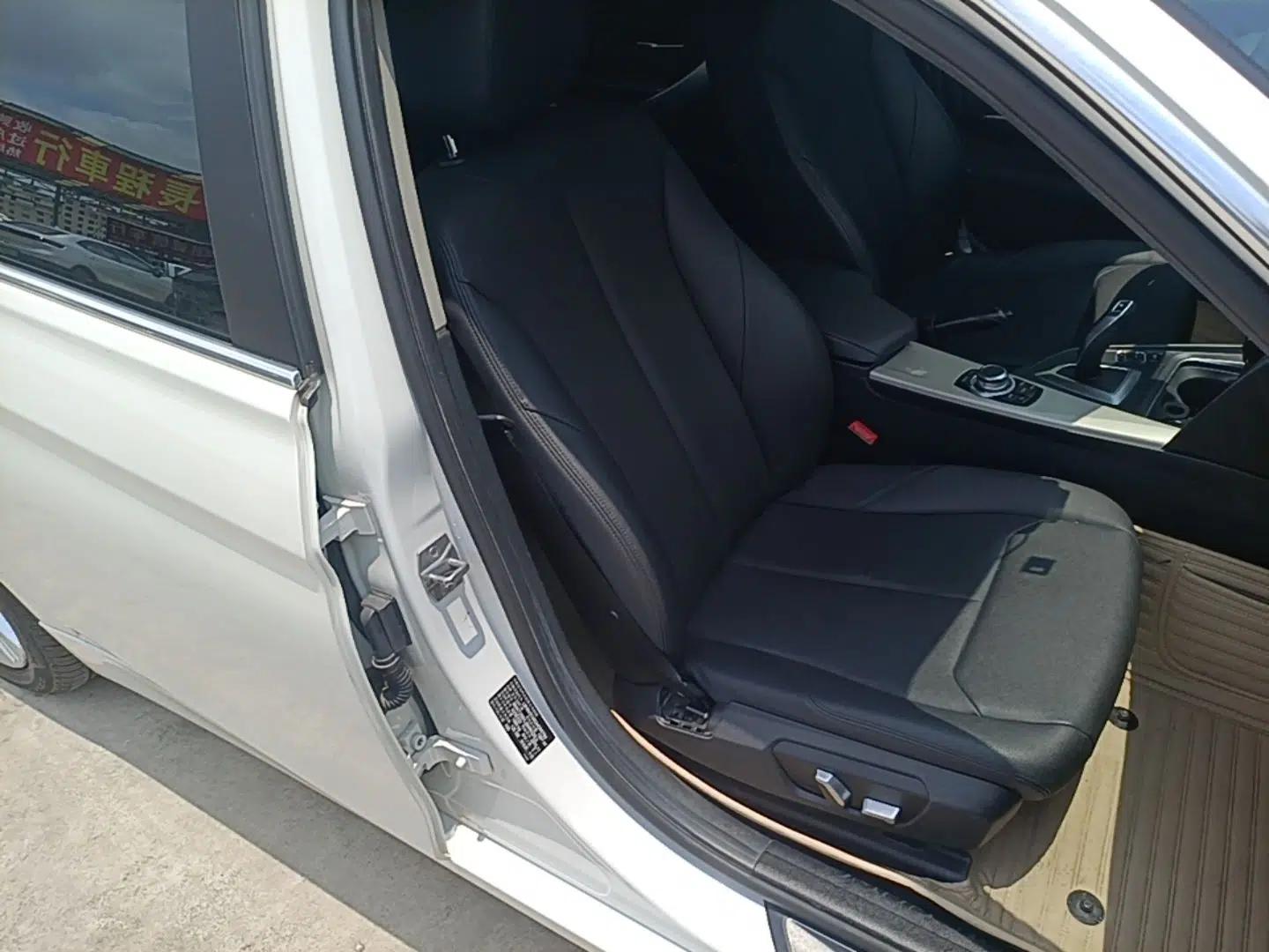 BMW 3 Series 2015 320Li Luxury Edition Fashion Model — миниатюра 19