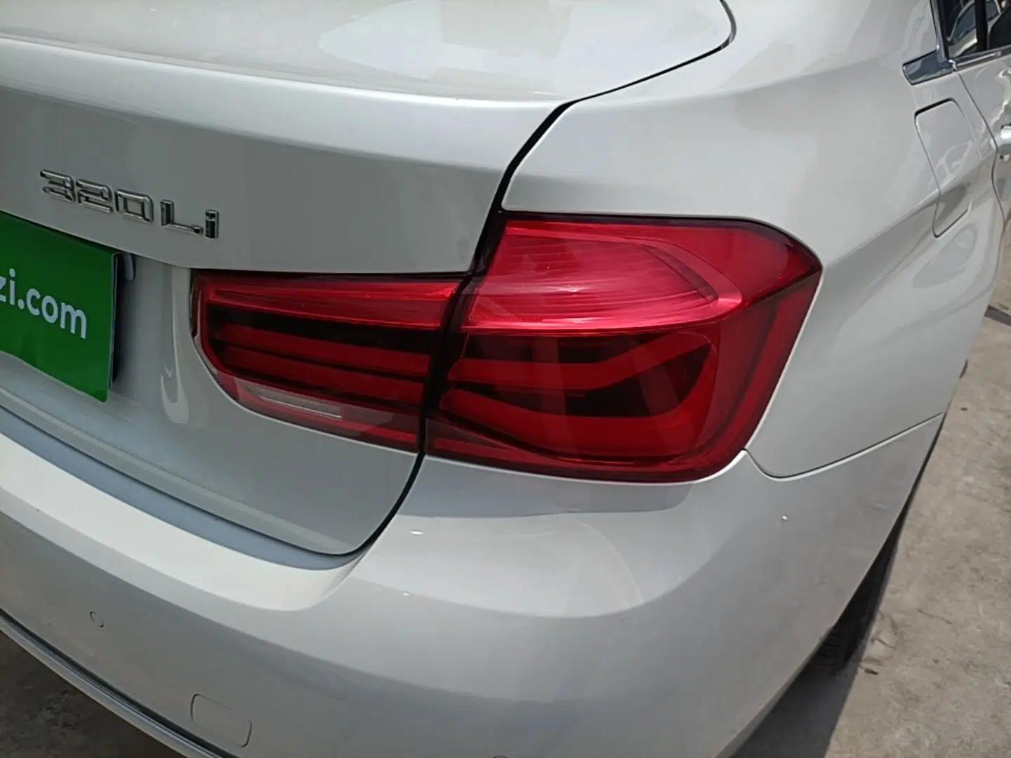 BMW 3 Series 2015 320Li Luxury Edition Fashion Model — миниатюра 9