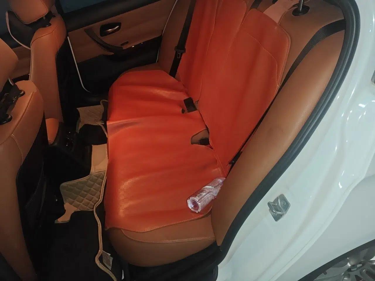 BMW 3 Series 2011 320i Sport Edition — миниатюра 17