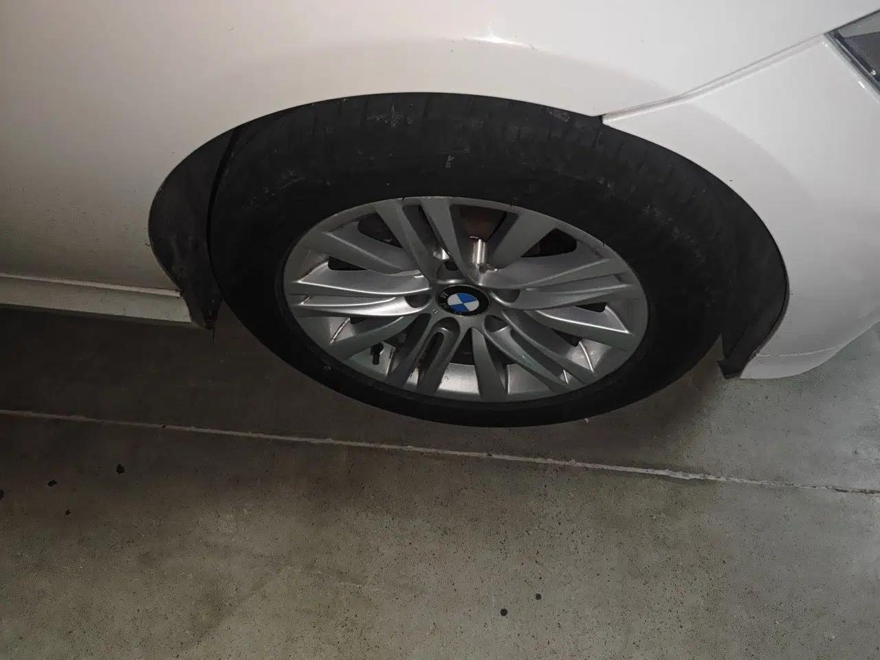 BMW 3 Series 2011 320i Sport Edition — миниатюра 8