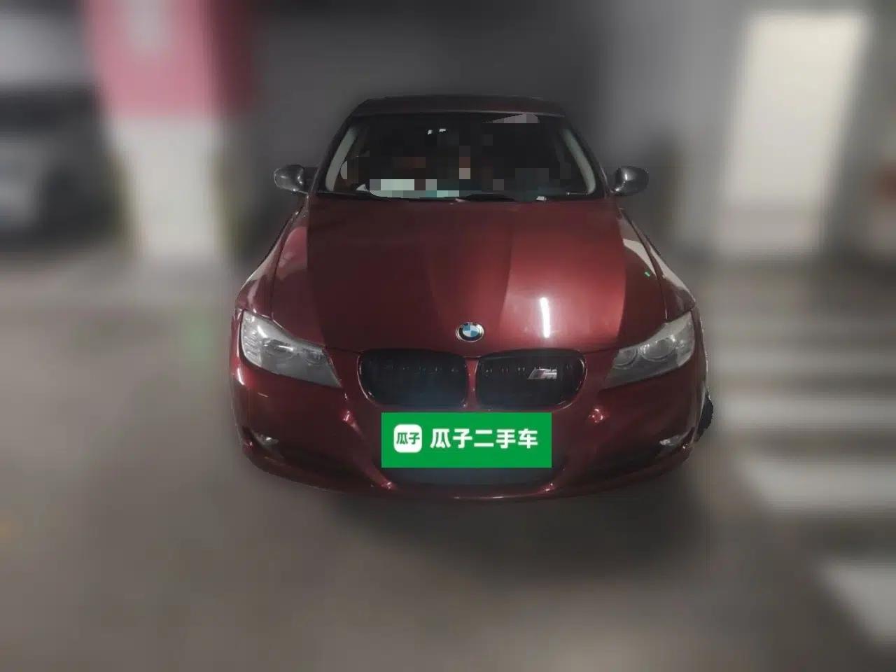 BMW 3 Series 2011 318i Leading Model — миниатюра 2