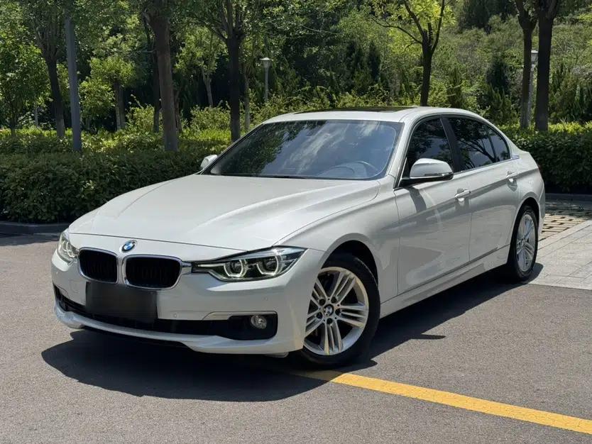 BMW 3 Series 2017 320Li Fashion Model — миниатюра 1