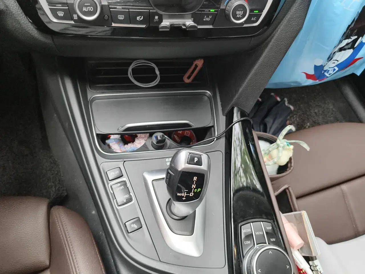 BMW 3 Series 2019 320Li Fashion Model — миниатюра 14