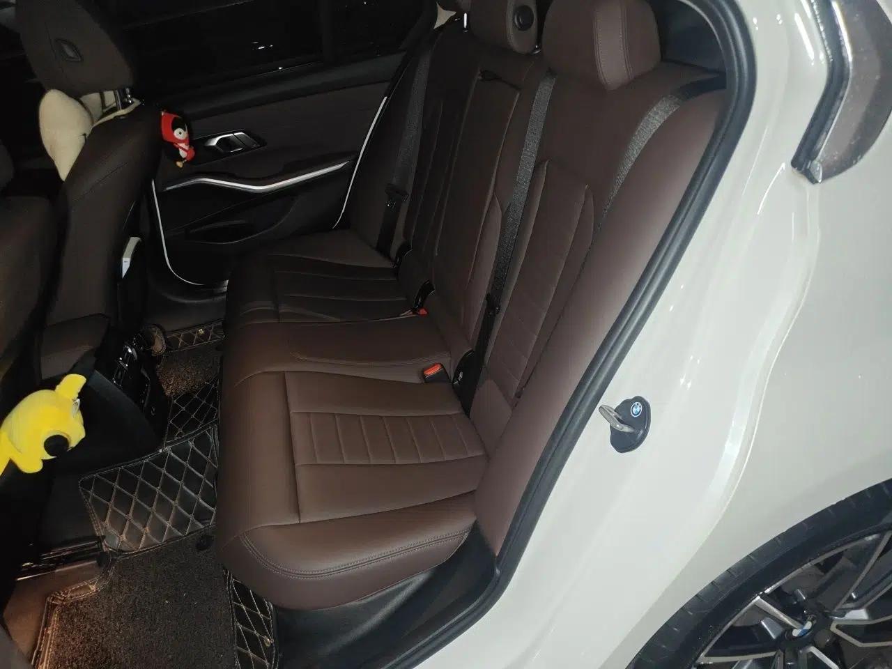 BMW 3 Series 2020 Facelifted 325i M Sport Package — миниатюра 17