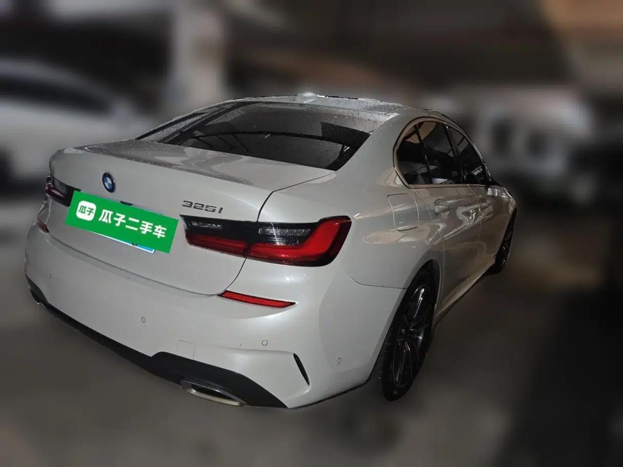 BMW 3 Series 2020 Facelifted 325i M Sport Package — миниатюра 6