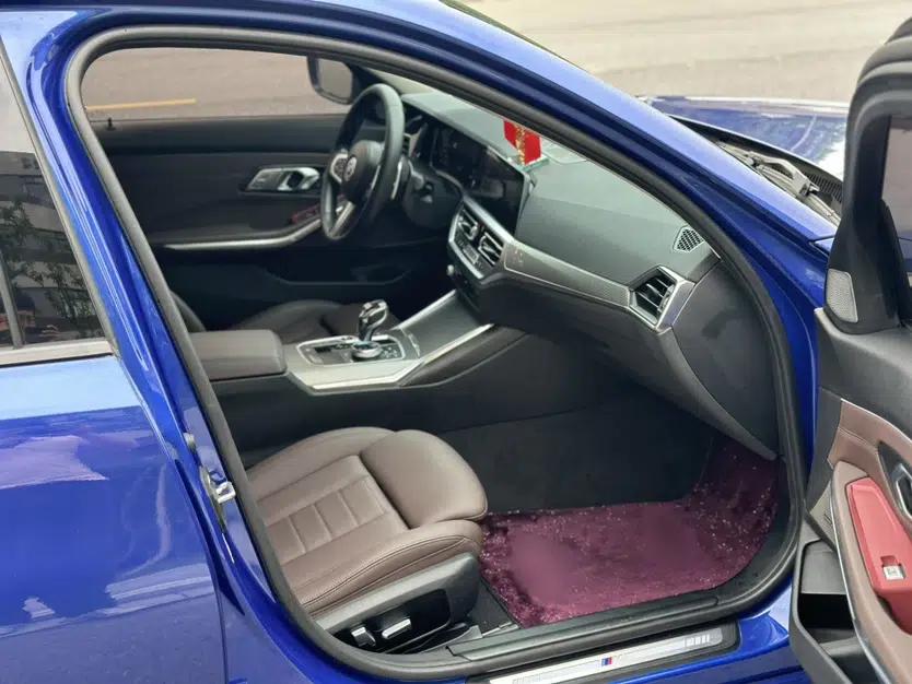 BMW 3 Series 2021 Facelifted 325Li M Sport Night Edition Package — миниатюра 32