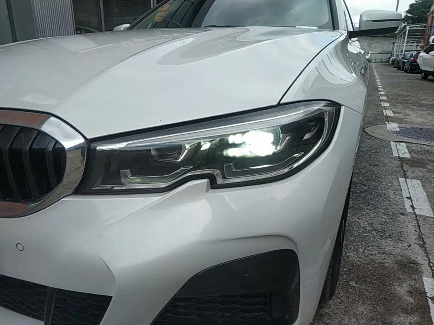 BMW 3 Series 2022 325i M Sport Package — миниатюра 8