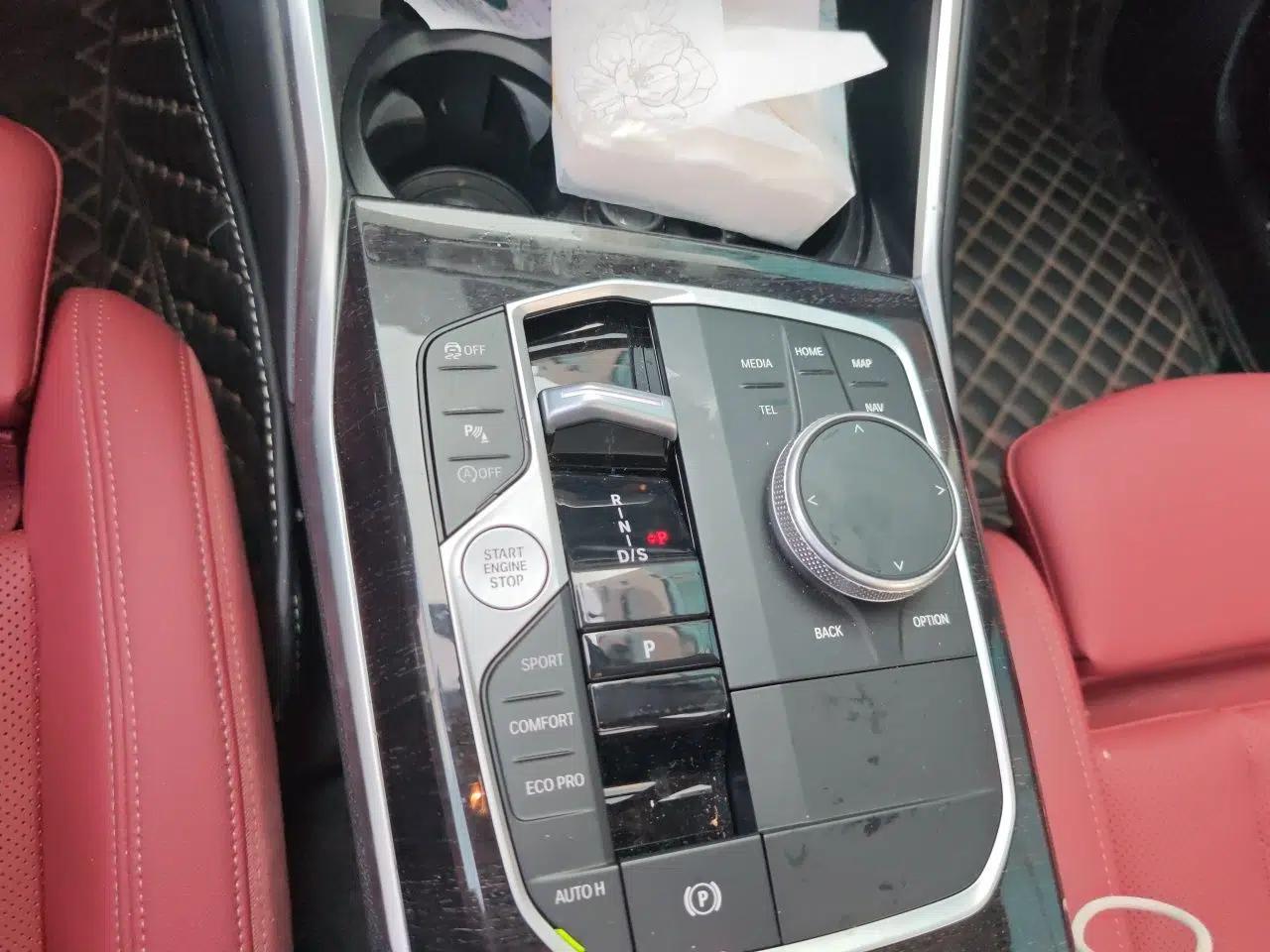 BMW 3 Series 2024 325Li M Sport Package — миниатюра 14