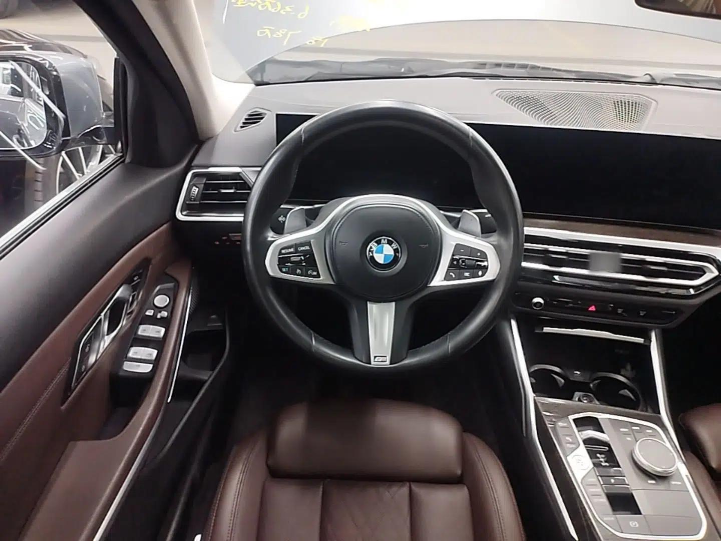BMW 3 Series 2023 325Li M Sport Package — миниатюра 13
